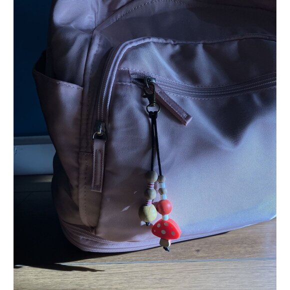 Red White Tan Beaded Mushroom Keychain Bag Purse Water Bottle Charm - Picture 2 of 5